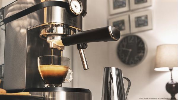 01584 cafetera cecotec espresso cafelizzia 790 steel pro
