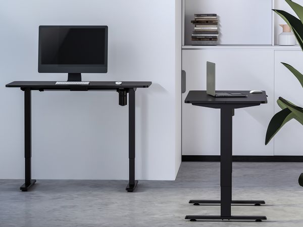 650812 mesa electrica ergonomica altura regulable tablero negro 120x60 color estructura negro control tactil altura desde 68cm 118cm