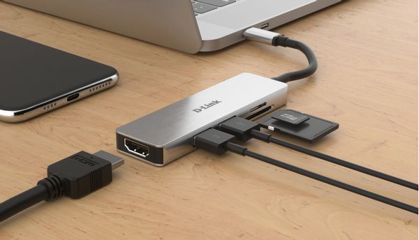 DUB-M530 5 in 1 usb c hub with hdmi and sd microsd card read er