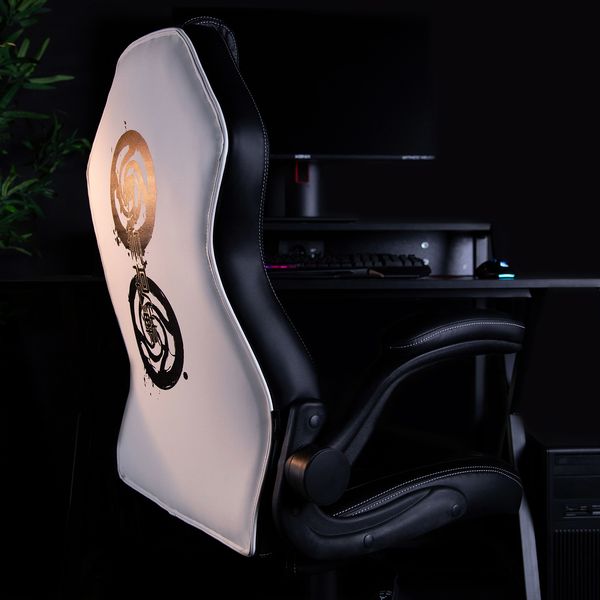 KX-JUJU-CHAIR-WH silla gamer konix jujutsu kaisen gran comodidad y ergonomia clase 4 100 mm color blanco y negro