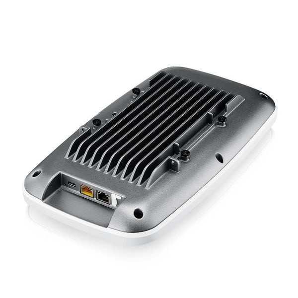 WBE660S-EU0101F ax wifi 7 serie 802.11be antena inteligente. licencia nebulaflex 1 ano para eu y uk sin adaptador de corriente